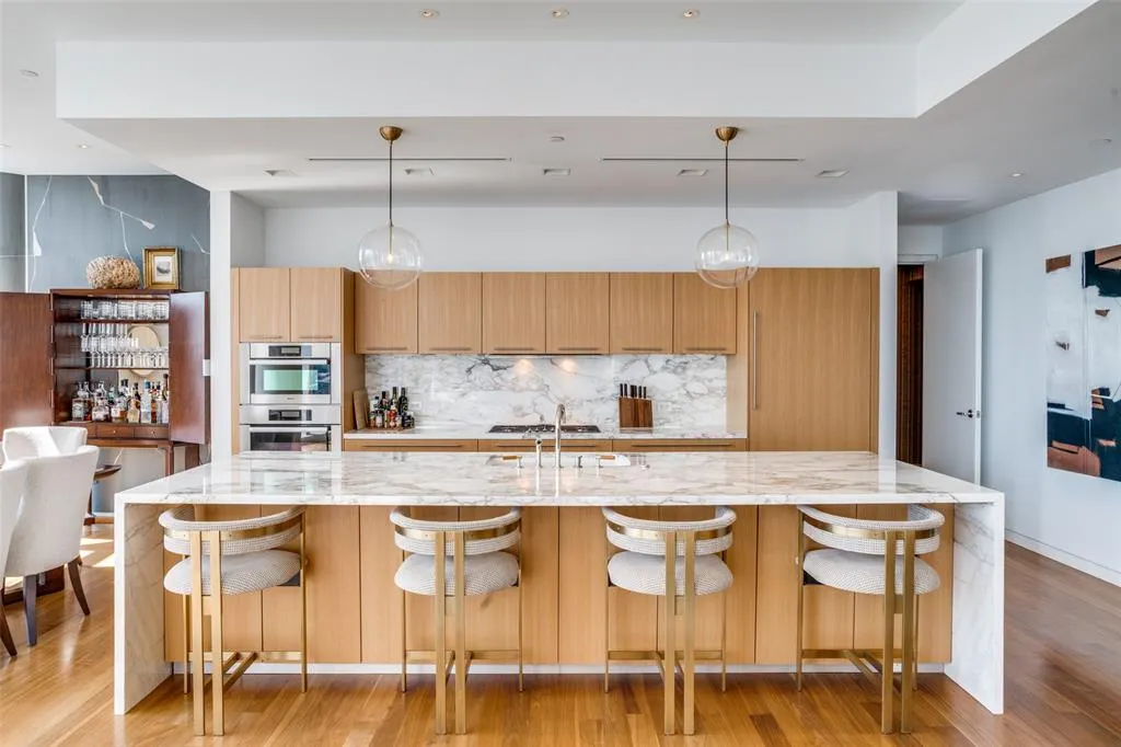 1918 Olive Street, #2602