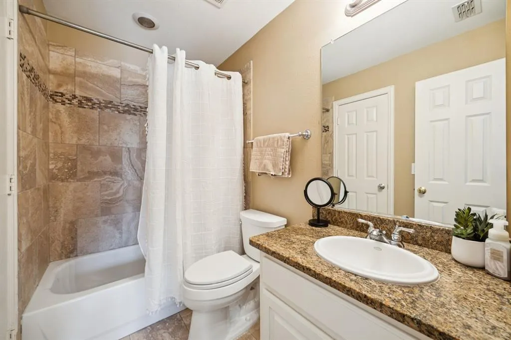 1377 Gladewater Drive