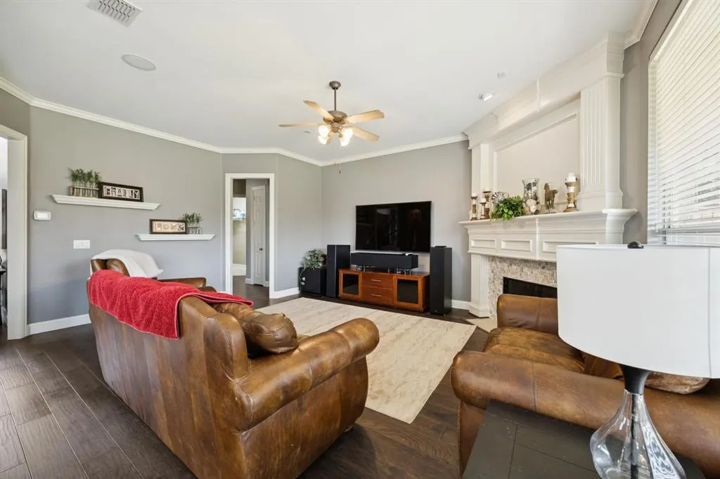 1377 Gladewater Drive