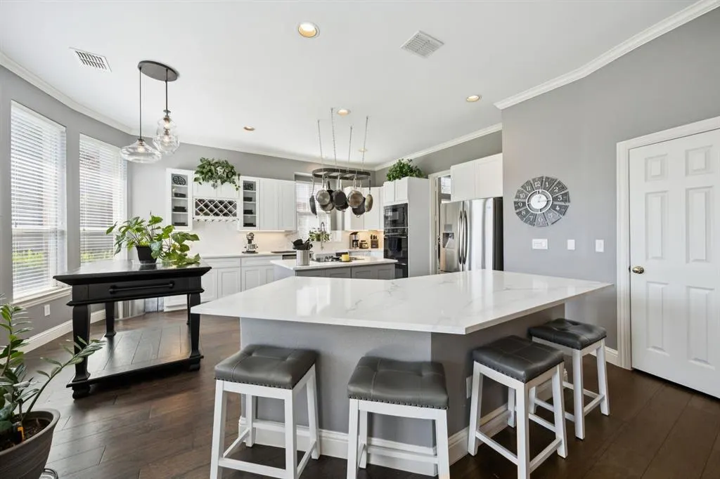 1377 Gladewater Drive