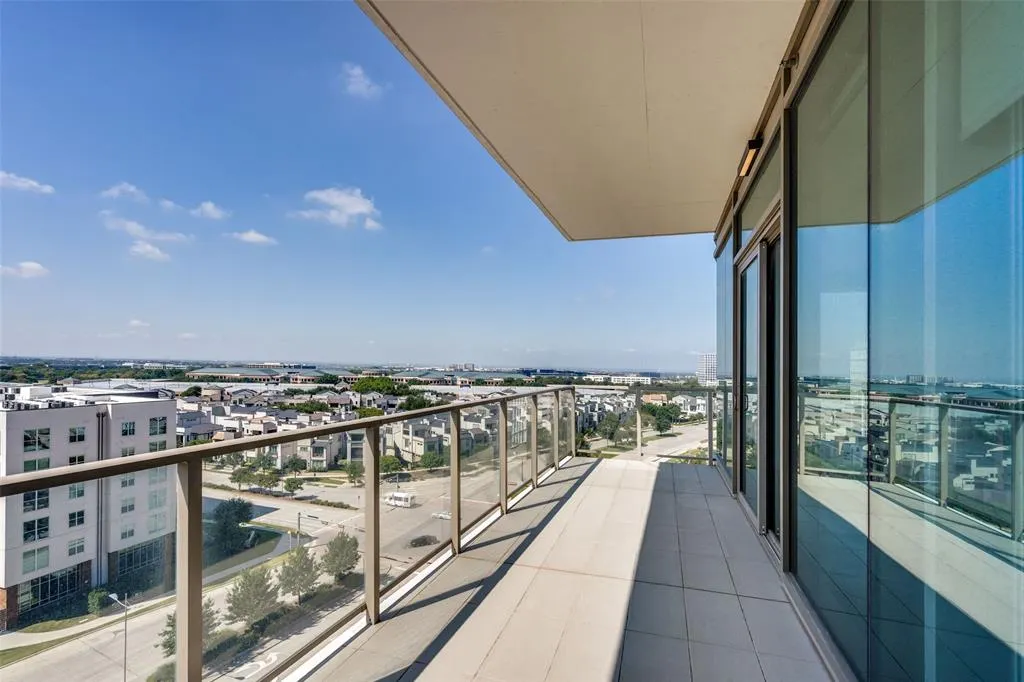 7901 Windrose Avenue, #906