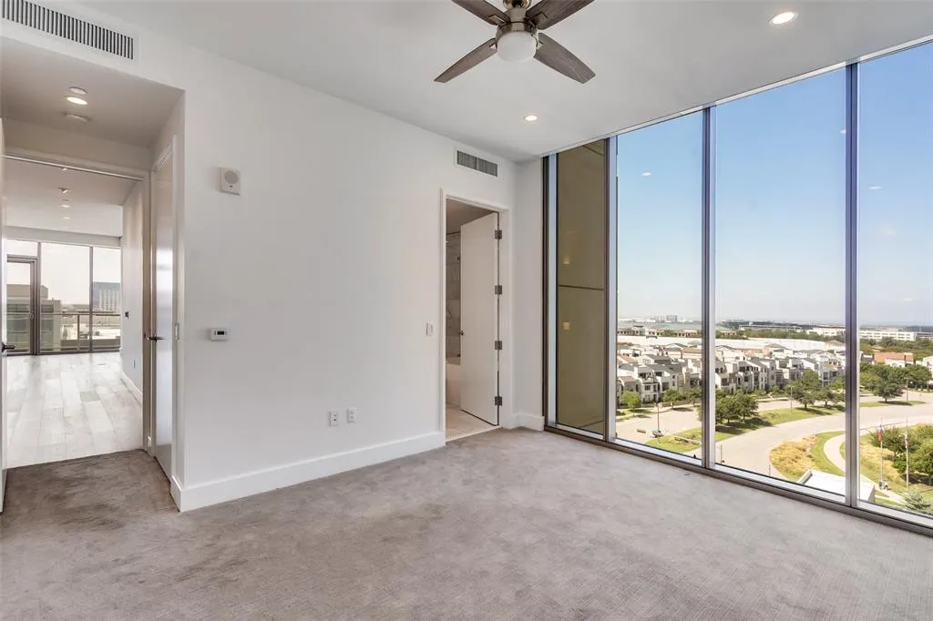 7901 Windrose Avenue, #906