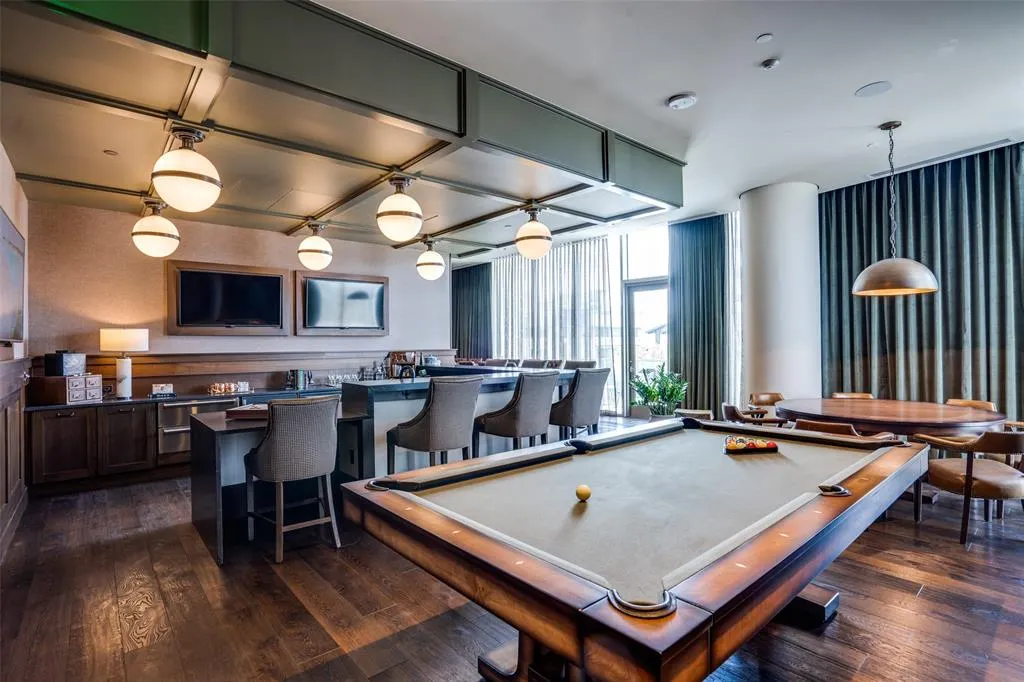 7901 Windrose Avenue, #906