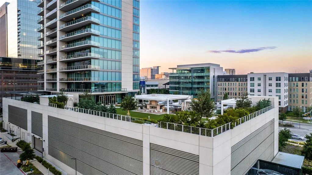 7901 Windrose Avenue, #906