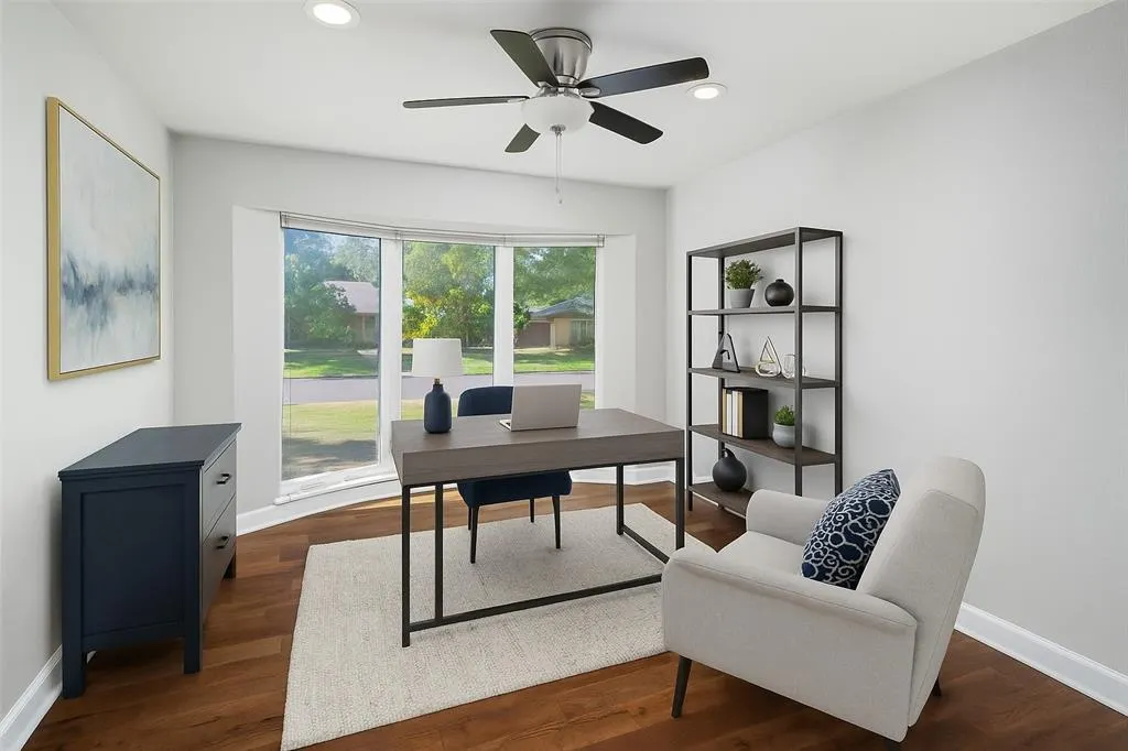 4039 Myerwood Lane