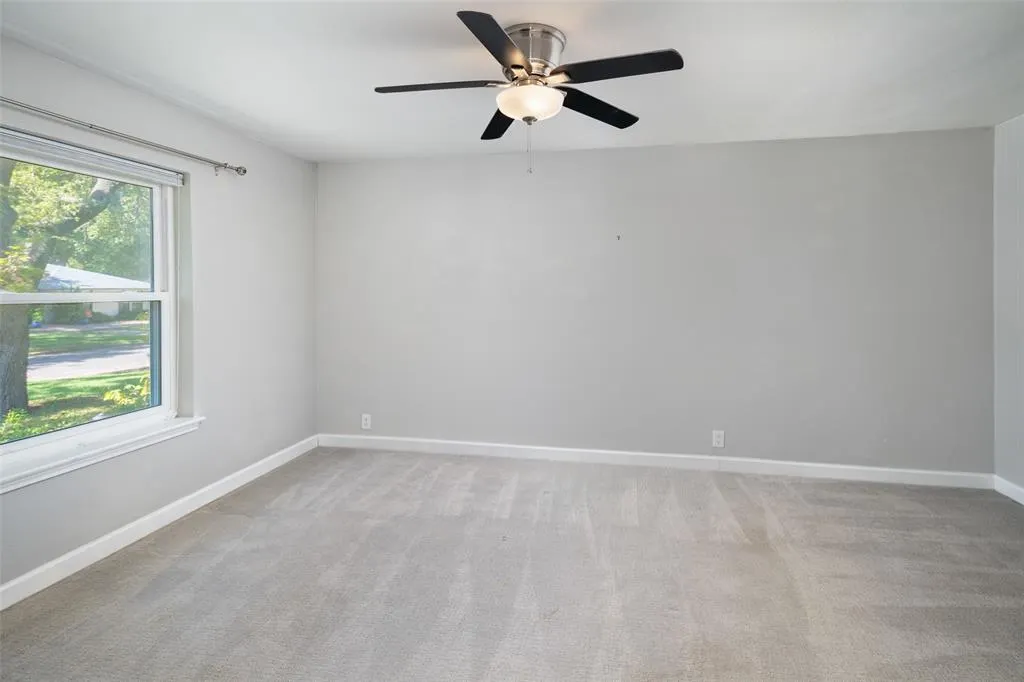 4039 Myerwood Lane
