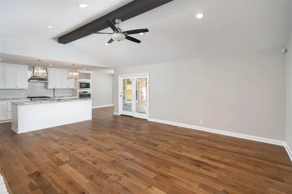 4039 Myerwood Lane
