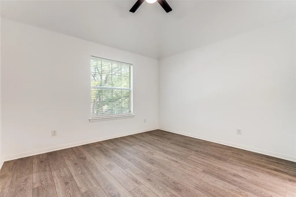 3817 Guadalupe Lane