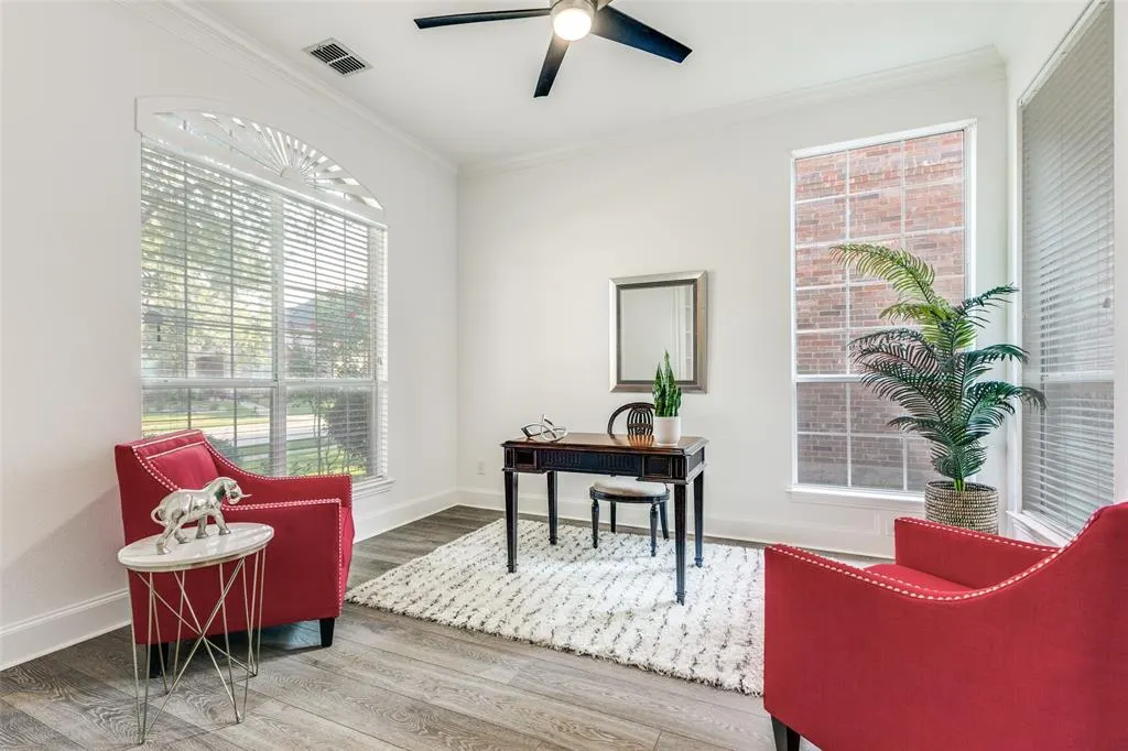 3817 Guadalupe Lane