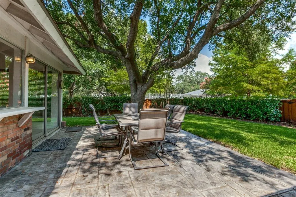 15731 Overmead Circle