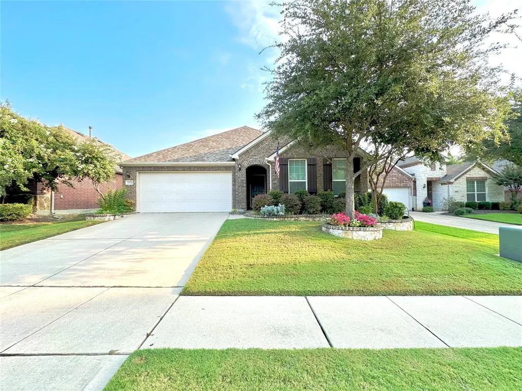 6808 Lighthouse Lane