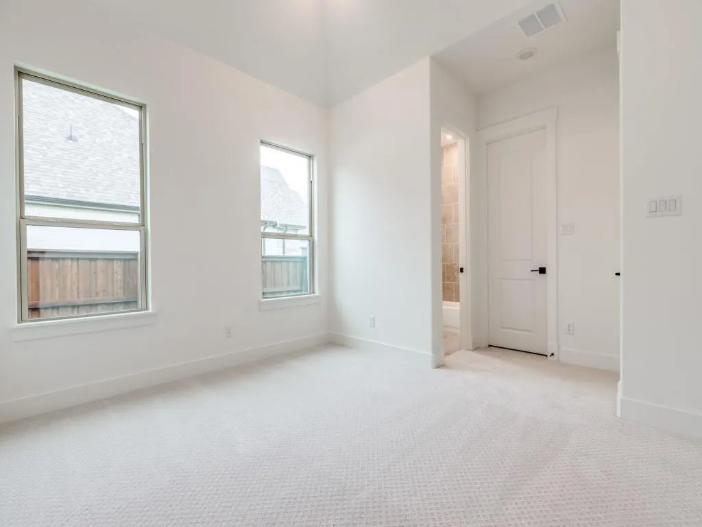 1540 Fairmont Drive