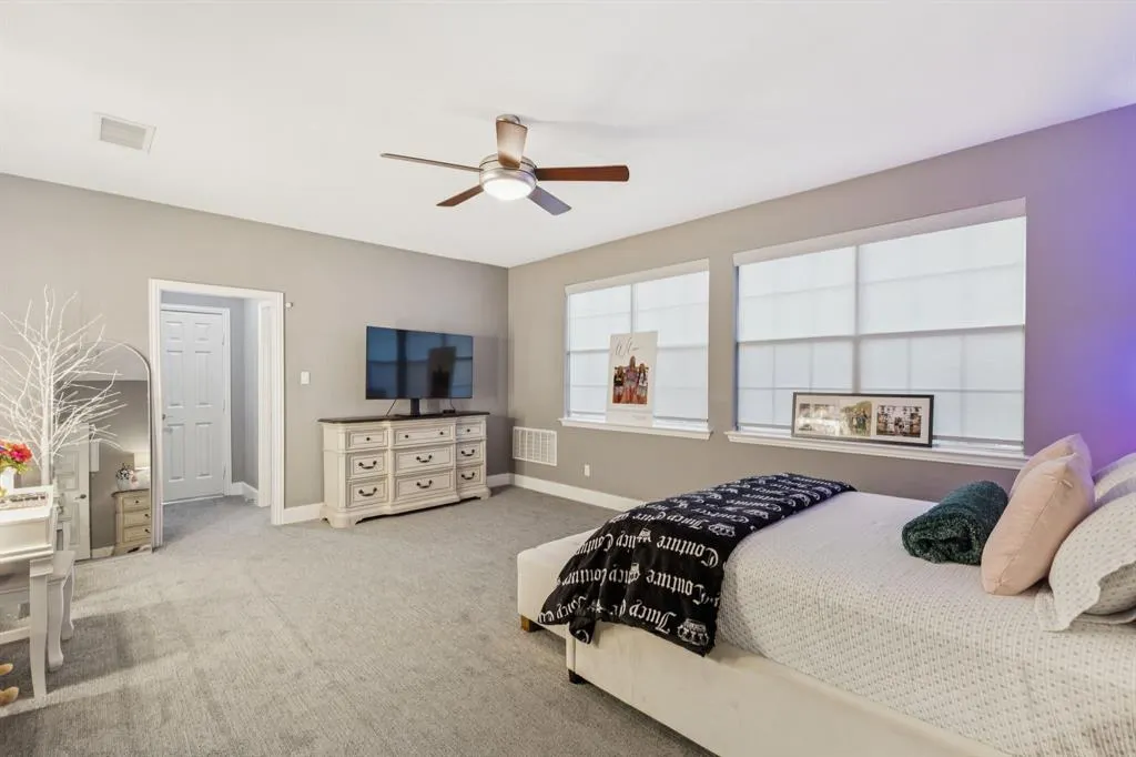 410 Willowview Drive