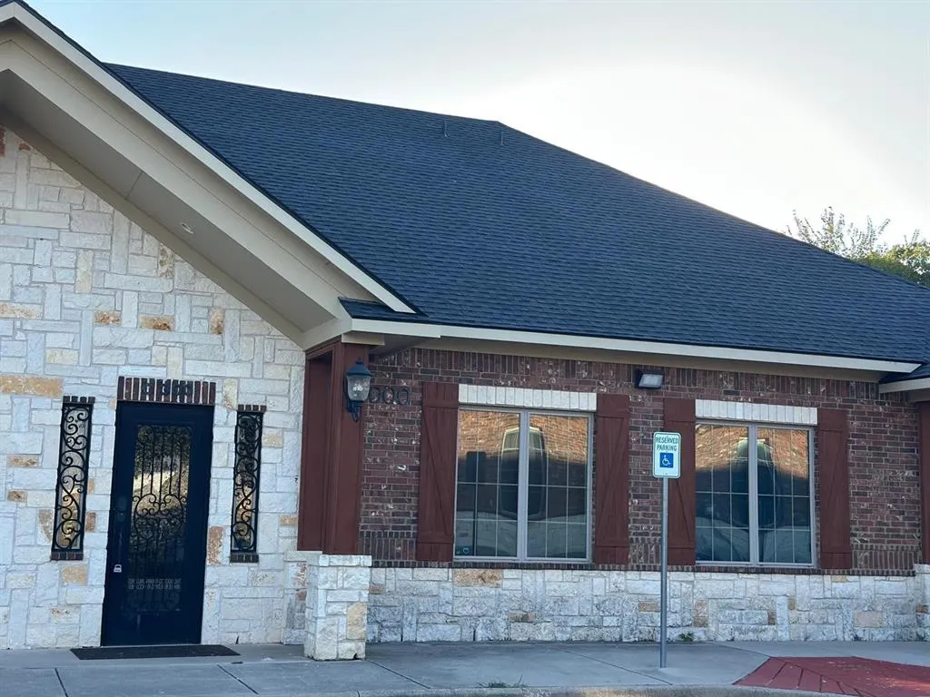 7000 Parkwood Boulevard, #C300