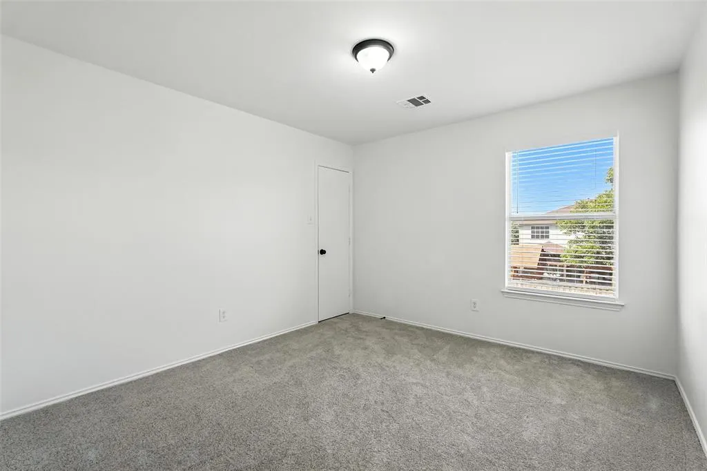 2201 Spruce Circle
