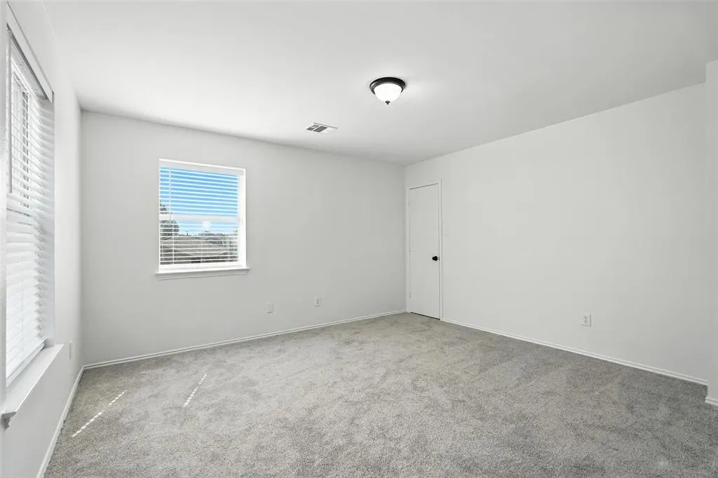 2201 Spruce Circle