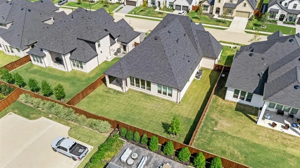 2301 Oaklawn Drive