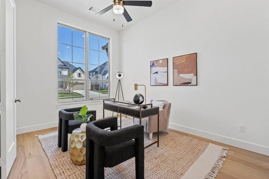 2301 Oaklawn Drive
