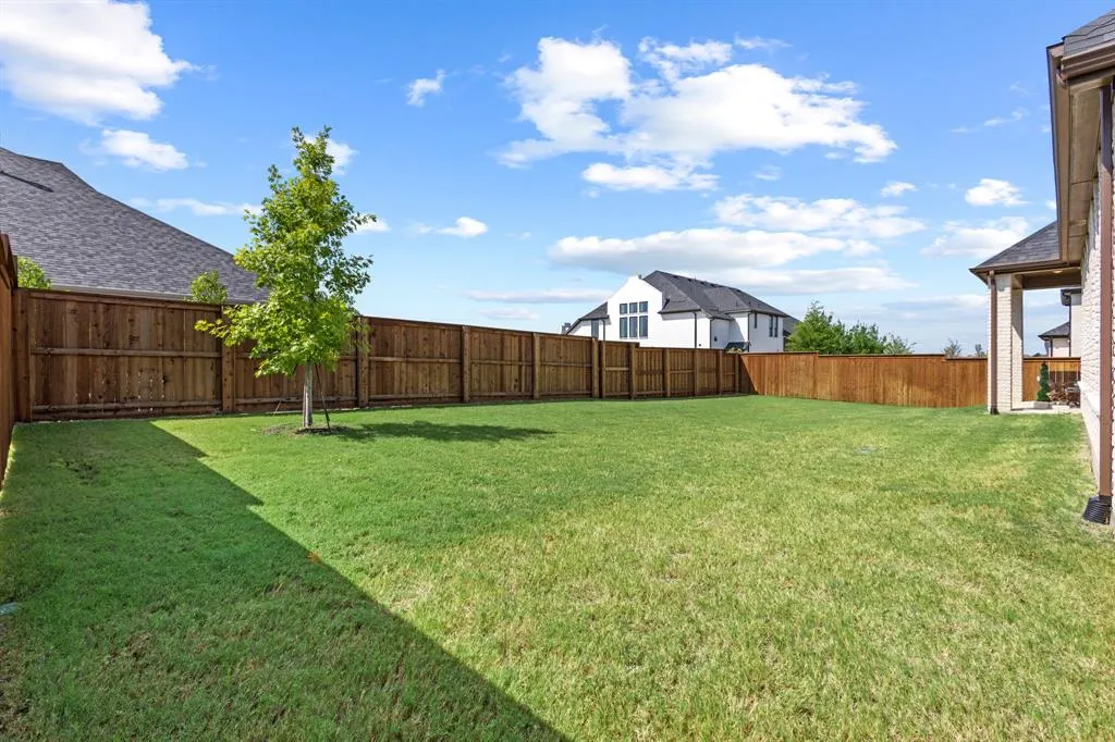 2301 Oaklawn Drive