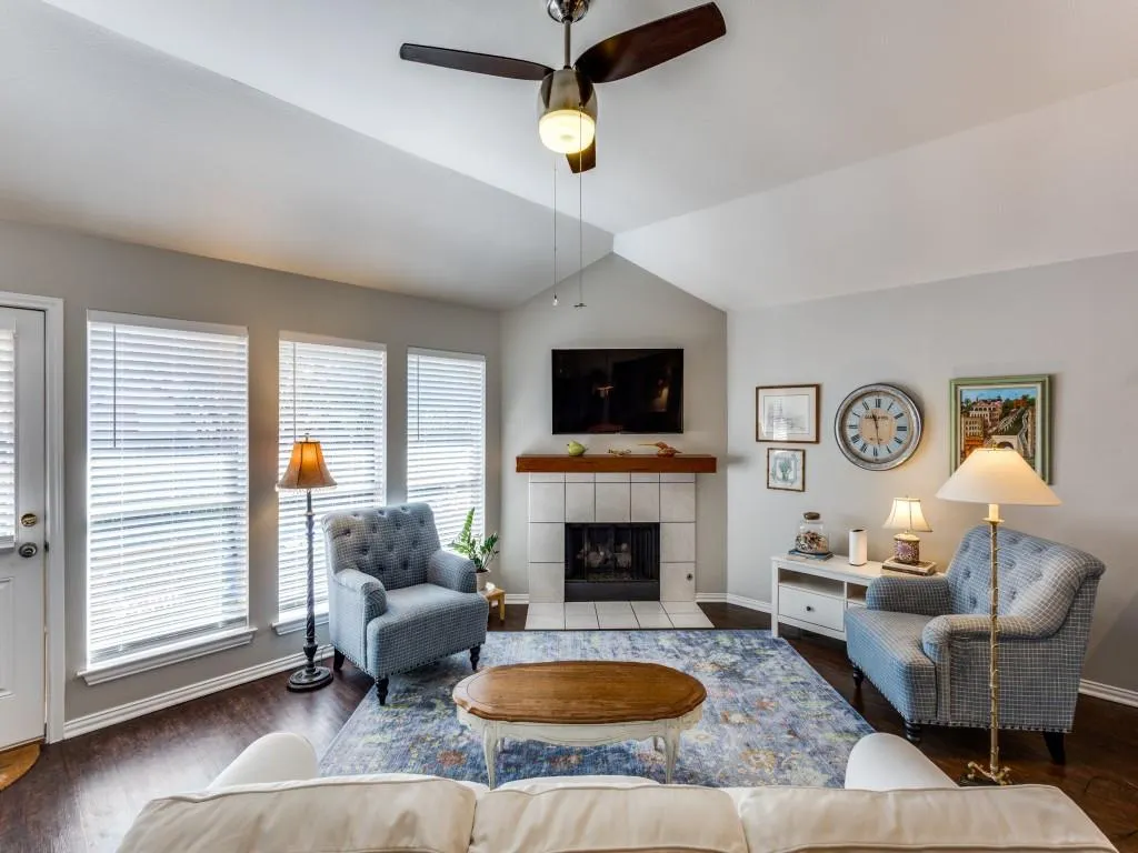 3505 Wind Flower Lane