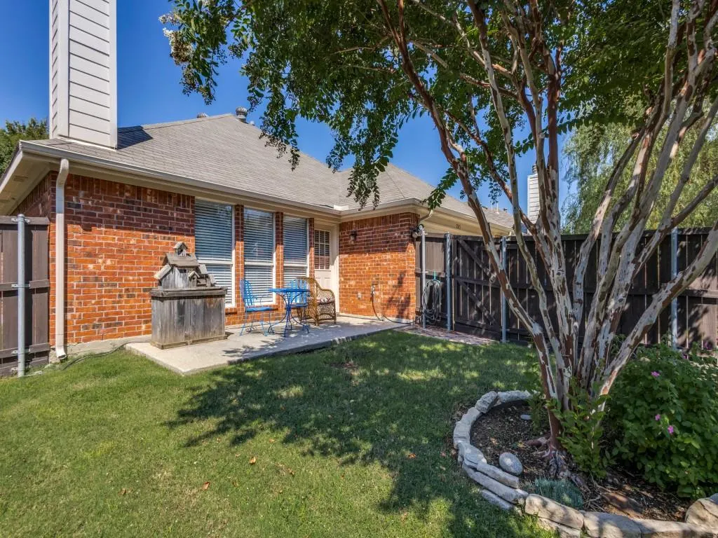3505 Wind Flower Lane