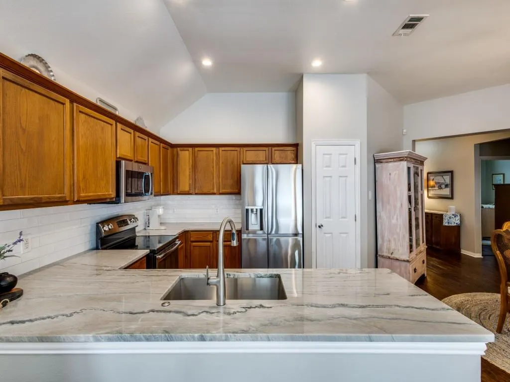 3505 Wind Flower Lane