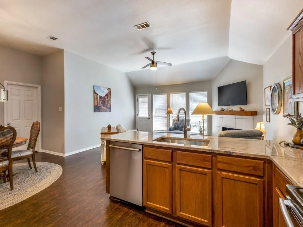 3505 Wind Flower Lane