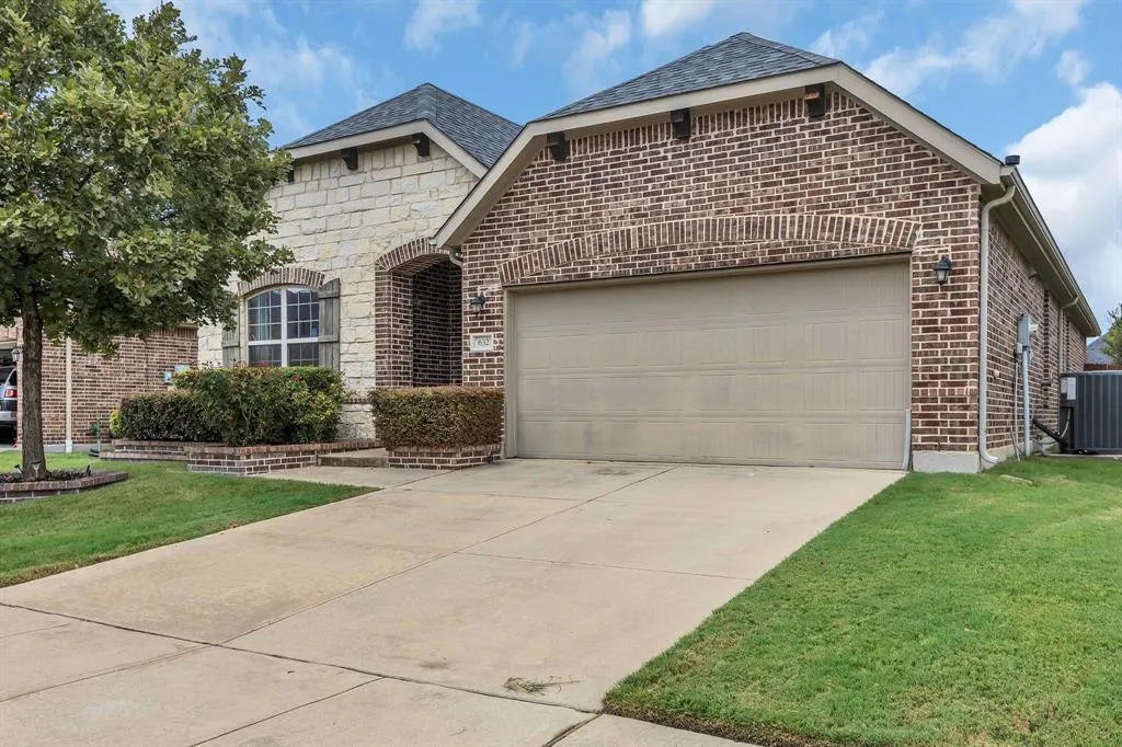 632 Calliopsis Street