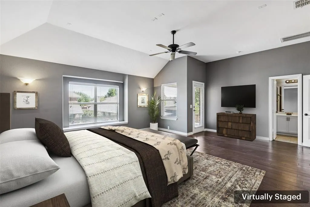 2425 Thunderbrook Drive