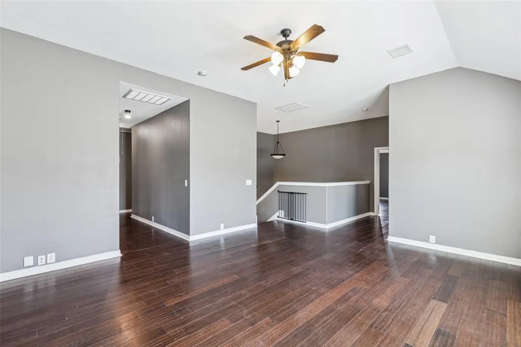 2425 Thunderbrook Drive