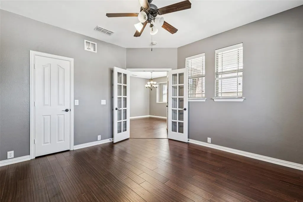 2425 Thunderbrook Drive
