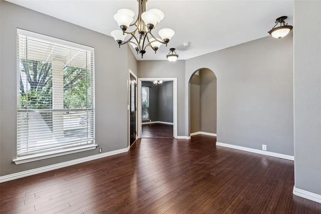2425 Thunderbrook Drive
