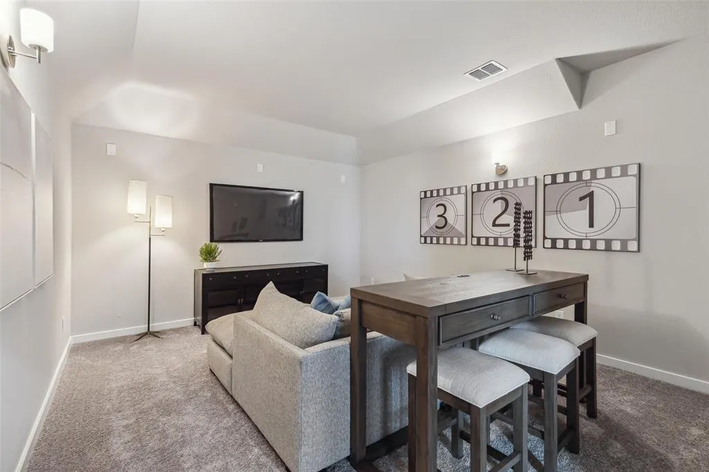 1009 Rosemary Hill Drive