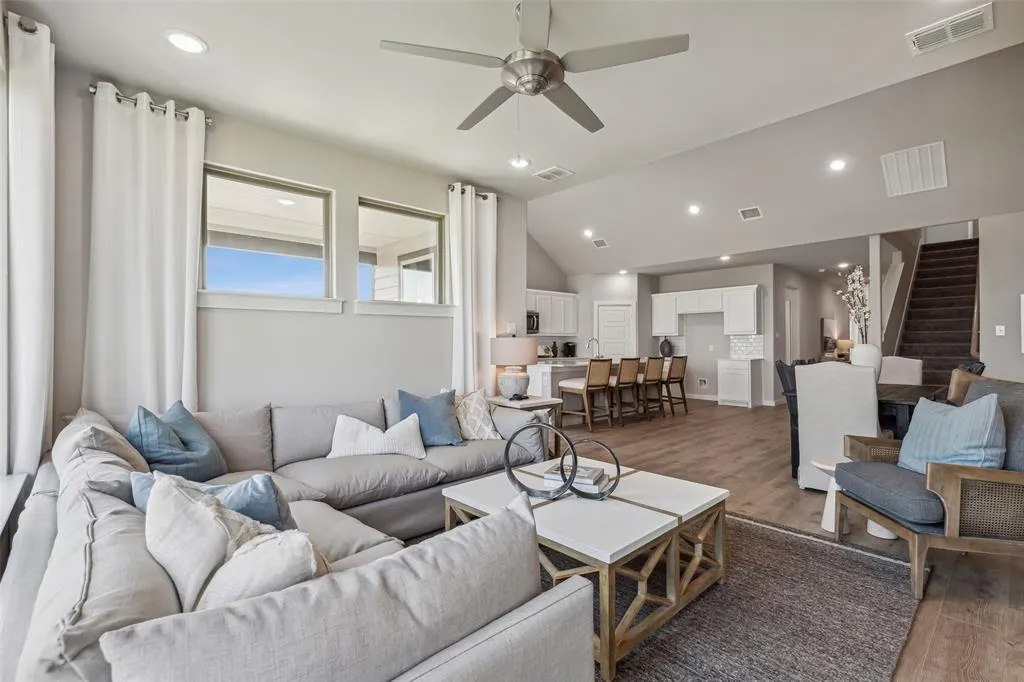 1009 Rosemary Hill Drive