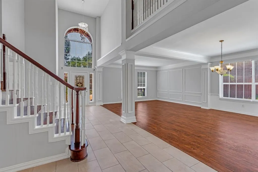 4001 Mayflower Lane