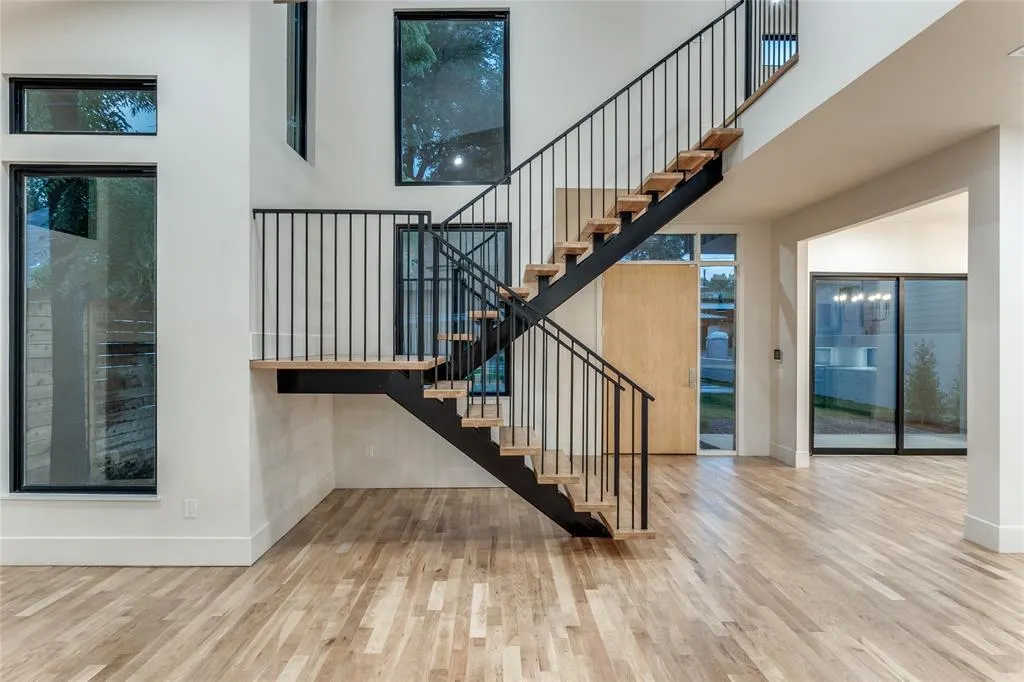 8802 Diceman Drive