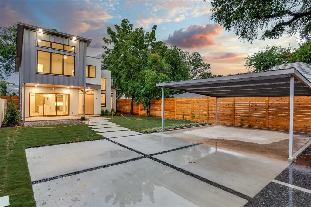 8802 Diceman Drive
