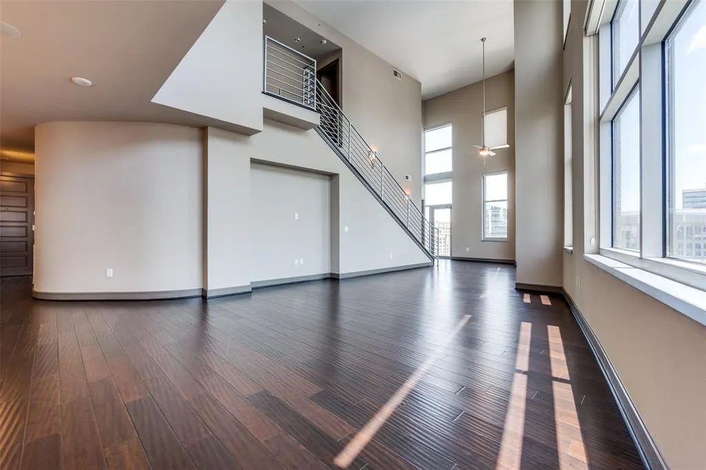 1700 Cedar Springs Road, #2503
