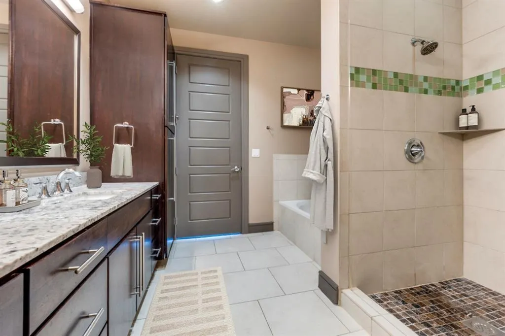 1700 Cedar Springs Road, #2503