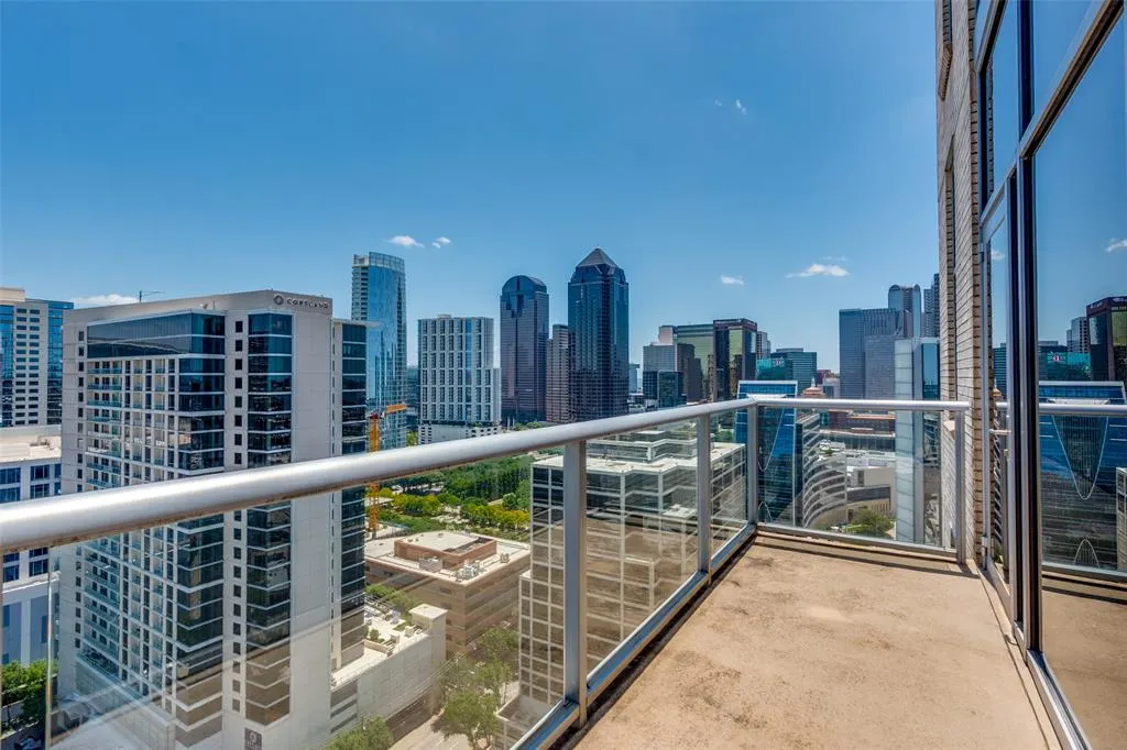 1700 Cedar Springs Road, #2503