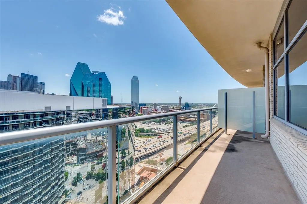 1700 Cedar Springs Road, #2503