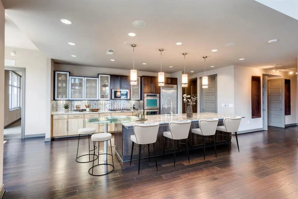 1700 Cedar Springs Road, #2503