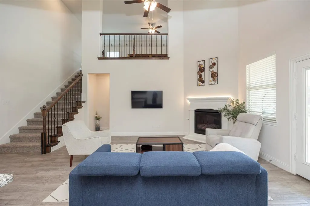 2913 Cerro Ranch Road