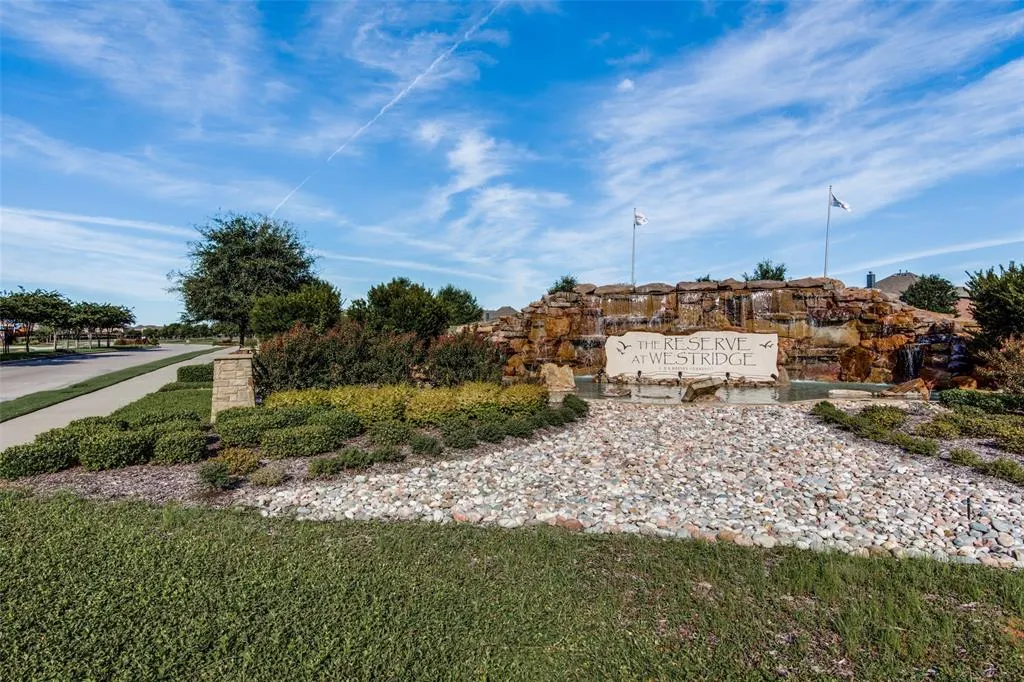 10409 Musketball Place