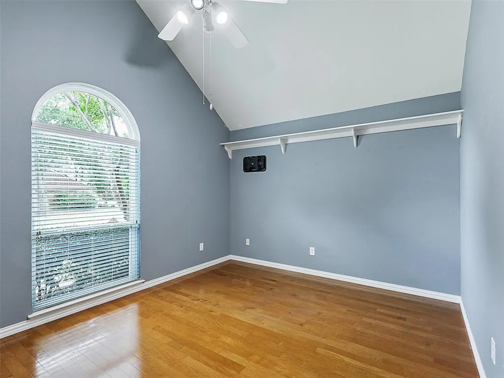 413 Fountain Gate Drive