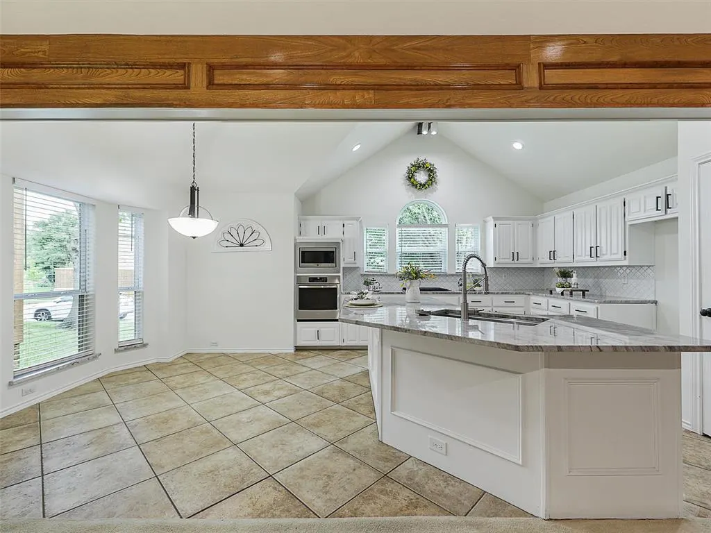 413 Fountain Gate Drive