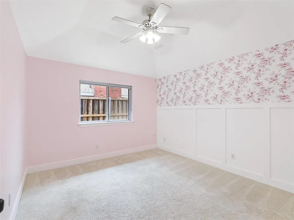 413 Fountain Gate Drive