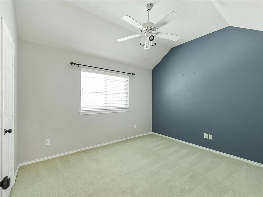 413 Fountain Gate Drive