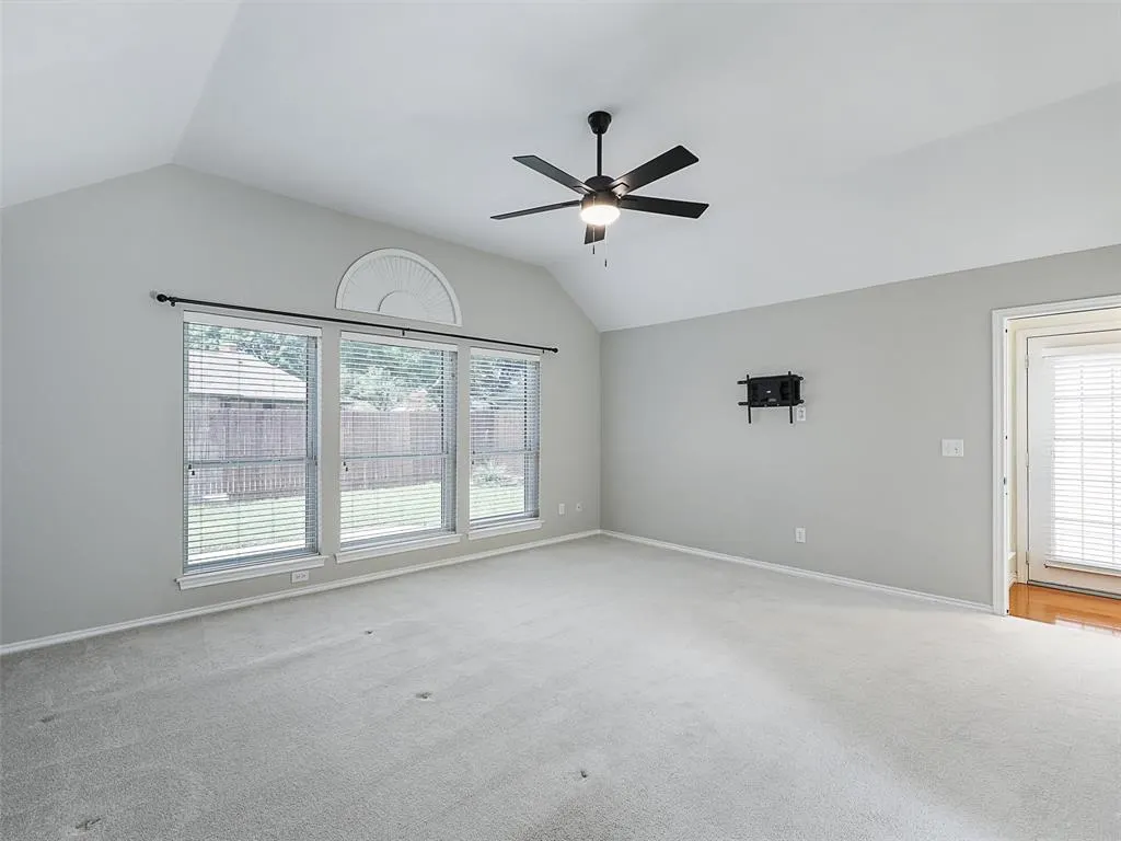 413 Fountain Gate Drive