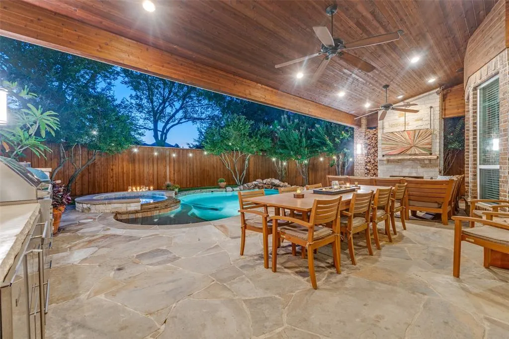 2609 Bitternut Drive